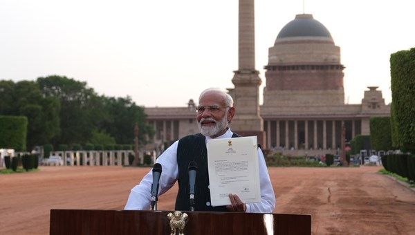 Modi opet premijer Indije, prisegnuo je za povijesni treći mandat
