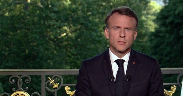 Macron nakon teškog poraza na EU izborima iznenada raspustio parlament